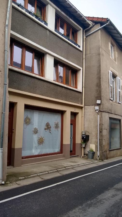 Le Passage Du Faubourg, Agreable T3 En Duplex De 120M2 Apartment Saint-Léonard-de-Noblat Exterior photo